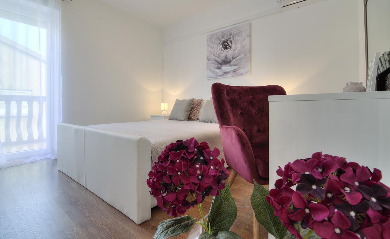 Apartments Lola Senj  Εξωτερικό φωτογραφία