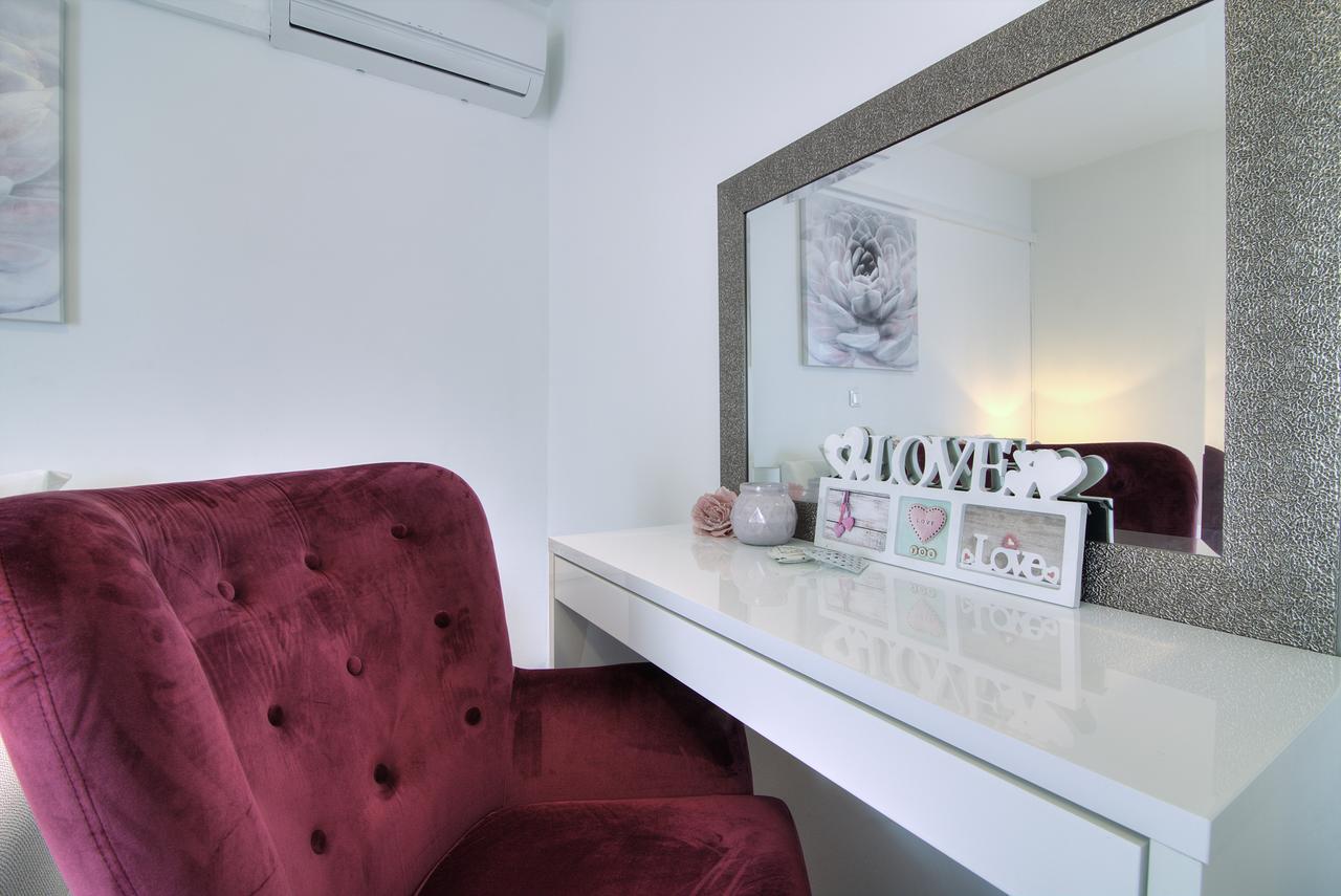 Apartments Lola Senj  Εξωτερικό φωτογραφία