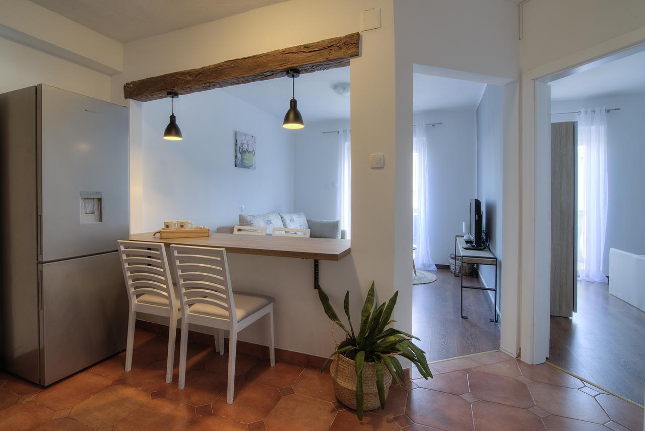Apartments Lola Senj  Εξωτερικό φωτογραφία