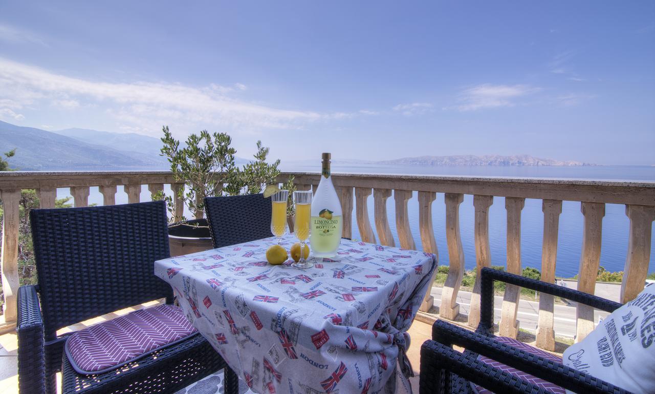 Apartments Lola Senj  Εξωτερικό φωτογραφία
